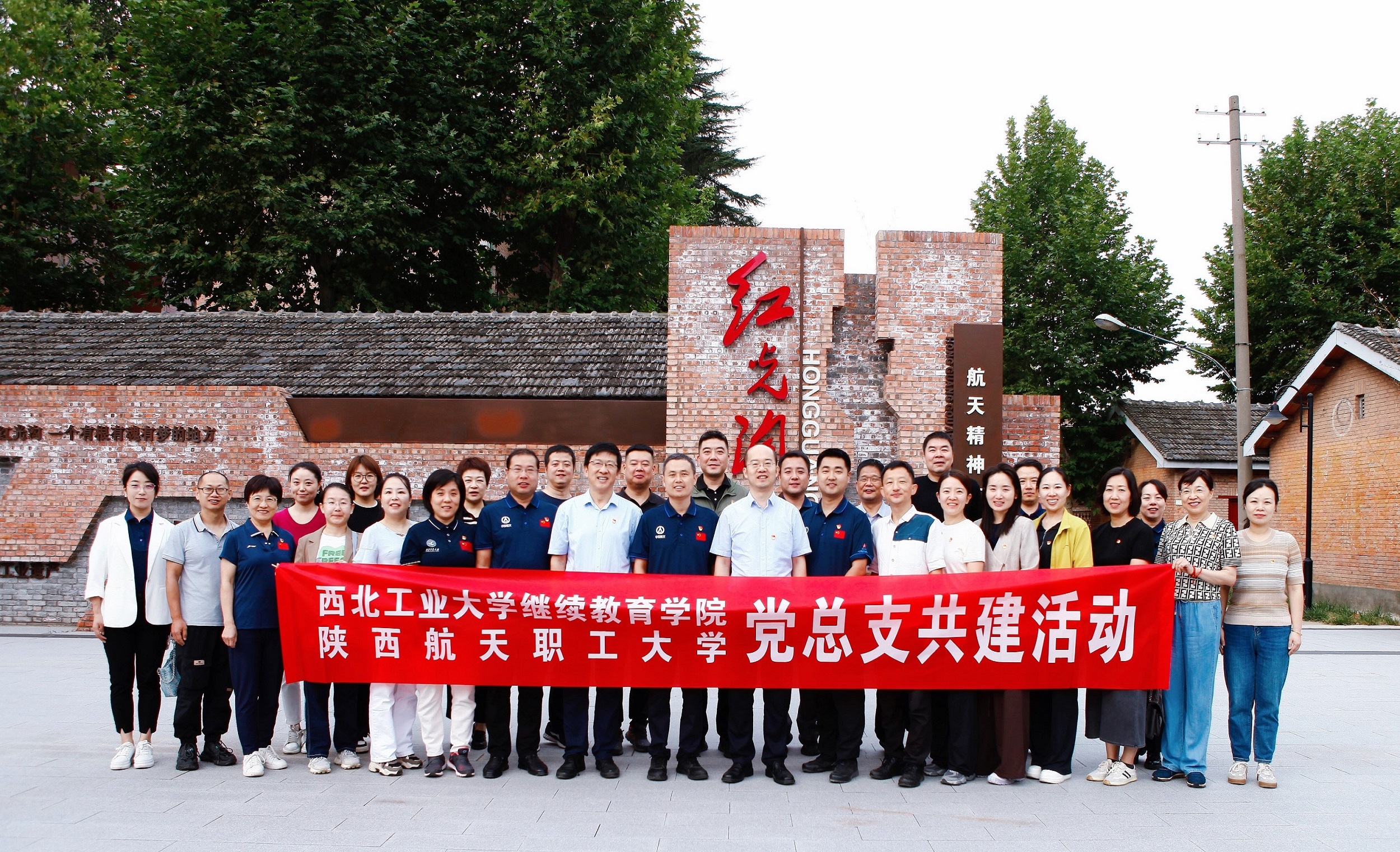 251745544125159882.jpg 1727053544293163.jpeg